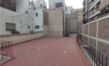 CASA CALLE MONTEVIDEO