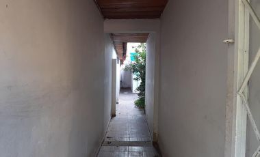 SE VENDE CASA EN BARRIO ALTICO