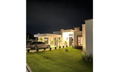 EN VENTA HERMOSA CASA CAMPESTRE EN EL TIGRE CERRITOS