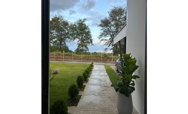 EN VENTA HERMOSA CASA CAMPESTRE EN EL TIGRE CERRITOS