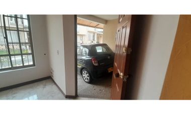 VENTA DE CASA EN CONDOMINIO CERRADO SECTOR COINCA ARMENIA