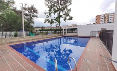 apartamento en arriendo en prados del este. Cod A26475