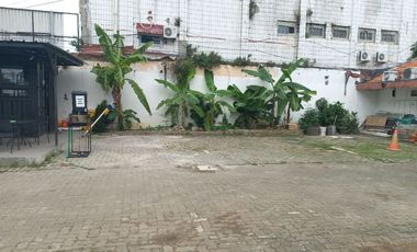 DISEWAKAN TEMPAT USAHA LOKASI SANGAT STRATEGIS DI UTAN KAYU RAYA - JAKARTA TIMUR