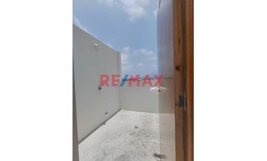 🏡 ¡Departamento de Estreno en 1er Piso con Amplio Patio! 🌿✨
Vive con comodidad y ubicación privilegiada en este moderno departamento de 70 m², ubicad