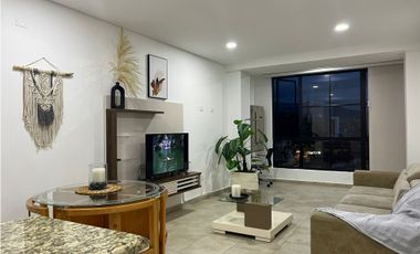 Hermoso Apartamento piso 4 laureles - Medellín, precio por día