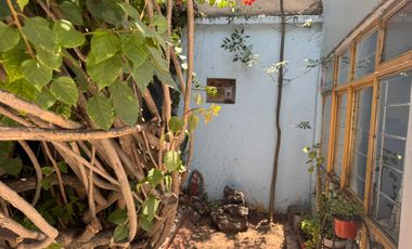 Se vende casa muy bien ubicada