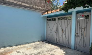 Se vende casa muy bien ubicada