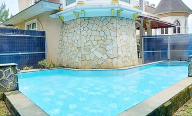 Sewa Villa di Kota Bunga Little Venice Puncak