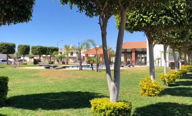 Hermosa casa en venta de 3 recamara y opción a cuarta