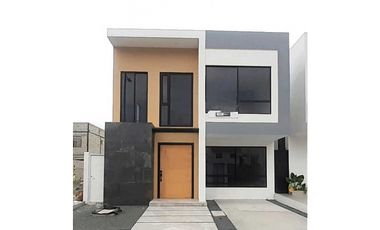 SE VENDE CASA DE ESTRENO MALLORCA VILLAGE