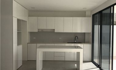 SE VENDE CASA DE ESTRENO MALLORCA VILLAGE