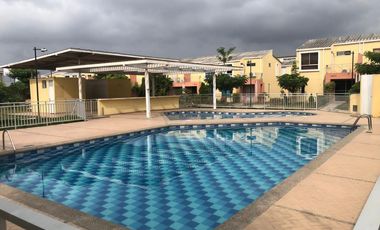 casa condominio en venta en el manantial. Cod V89364