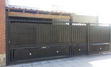 Casa en venta en Quilmes Sur