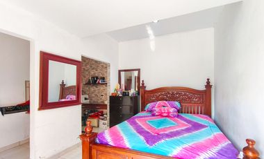 Rumah Luas 14 Mnt ke Living World Kota Wisata Cibubur Siap KPR J-48602