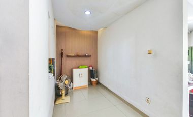 Rumah Luas 14 Mnt ke Living World Kota Wisata Cibubur Siap KPR J-48602