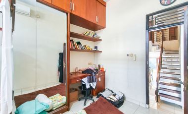 Rumah Luas 14 Mnt ke Living World Kota Wisata Cibubur Siap KPR J-48602