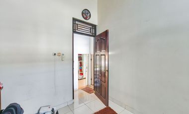 Rumah Luas 14 Mnt ke Living World Kota Wisata Cibubur Siap KPR J-48602