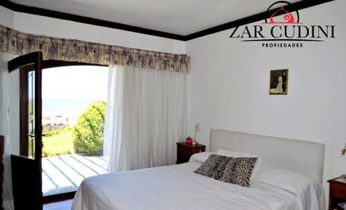 VENTA CASA PINAMAR NORTE - 9 AMBIENTES