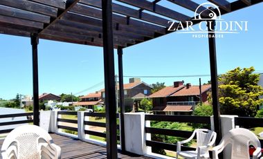 VENTA CASA PINAMAR NORTE - 9 AMBIENTES