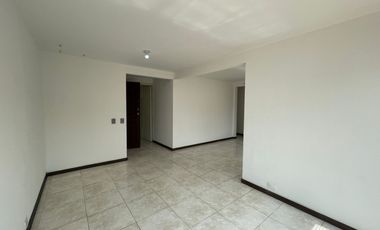 apartamento en arriendo en ciudad jardín. Cod A3047