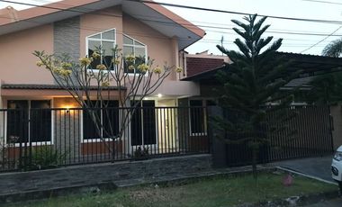 Rumah disewakan di Jawa Timur, Surabaya