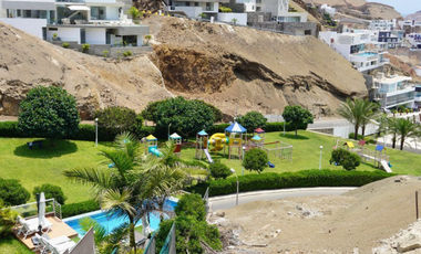 ¡BAJÓ PRECIO! TERRENO EN VENTA CASI PLANO CON VISTA AL MAR, POSEIDON, PUCUSANA