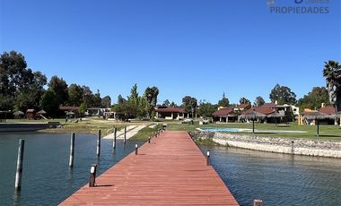 Casa en condominio a orillas del Lago Rapel Costa del sol II