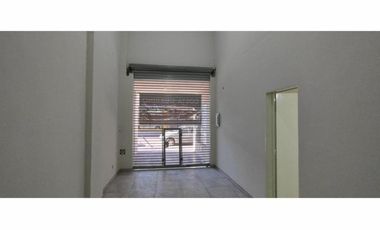 LOCAL DE 33 M² A ESTRENAR EN CENTRO DE SAN JUSTO