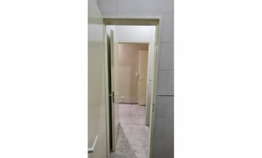 LOCAL DE 33 M² A ESTRENAR EN CENTRO DE SAN JUSTO