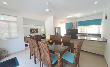casa en venta en ricaurte. Cod V30