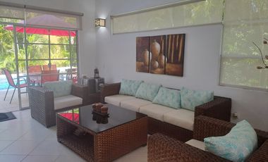 casa en venta en ricaurte. Cod V30