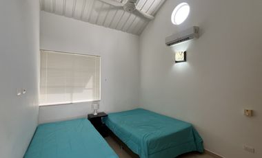 casa en venta en ricaurte. Cod V30