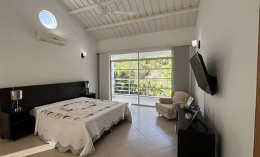 casa en venta en ricaurte. Cod V30