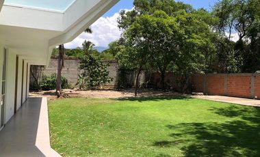 casa en arriendo/venta en bocono. Cod A4855