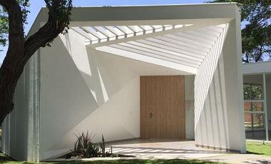 casa en arriendo/venta en bocono. Cod A4855