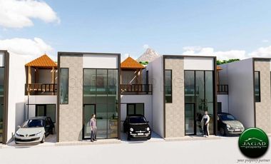 Strategic 145 Million Villa Near UII Center Campus