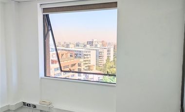 Oficina en arriendo en Providencia metro Pedro Valdivia