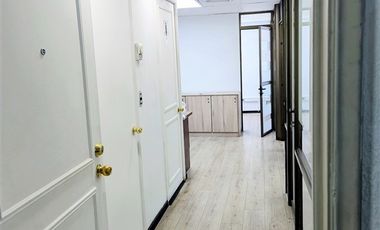 Oficina en arriendo en Providencia metro Pedro Valdivia
