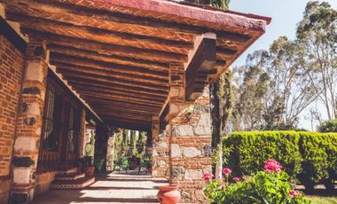 Magnifico rancho en Acatlan, Hgo, a 15 minutos de Tulancingo.
