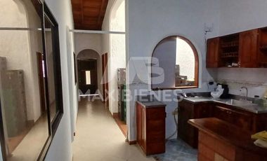 casa en venta en centro. Cod V60288