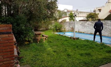 Chalet en venta en Villa Luzuriaga