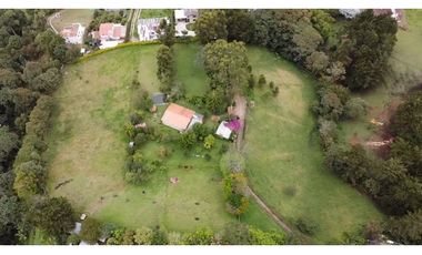 Se vende lote independiente en La Ceja vía hacia Llanogrande