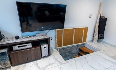 EN VENTA - CASA DOS DORMITORIOS CON QUINCHO Y TERRAZA- REFINERIA, ROSARIO