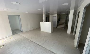 edificio en arriendo en toberin. Cod A51681