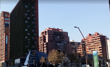 Oficina en Arriendo en Av Vitacura con El Bosque Norte