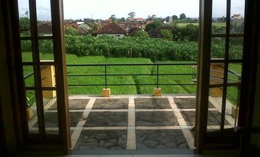 Investasi Villa Family Kerobokan Padang Sambian Kelod