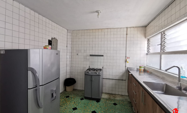 casa en venta en buenos aires. Cod V4731