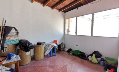 casa en venta en buenos aires. Cod V4731