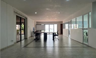 SE VENDE O ARRIENDA CASA PARA ENTIDAD DE SALUD, COWORKING O EVENTOS
