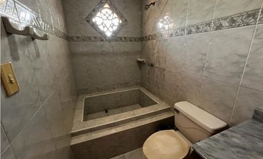 SE VENDE O ARRIENDA CASA PARA ENTIDAD DE SALUD, COWORKING O EVENTOS